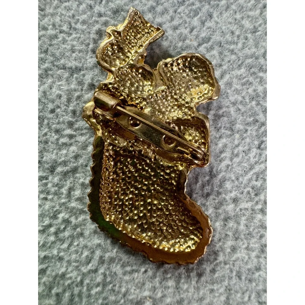 Vintage Christmas Is For Family Snowman Stocking Brooch Gold Tone Red Enamel Pin